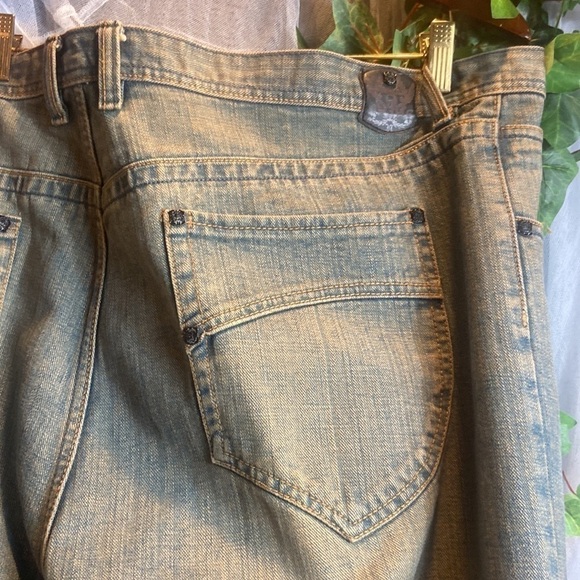 96 Brand Slim Bootcut Faded Jeans - Picture 9 of 11